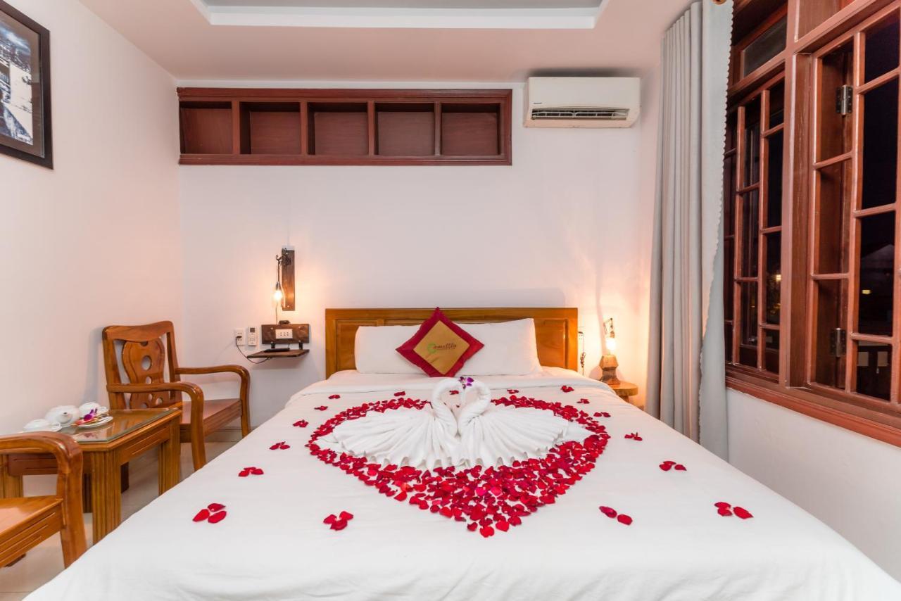 Camellia Flavor Villa Хойан Экстерьер фото